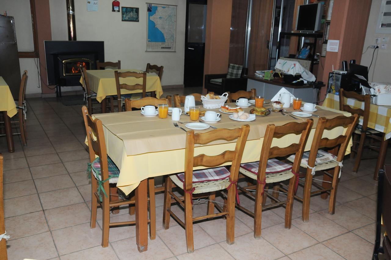 Hotel Hermes Ancient Olympia Екстериор снимка